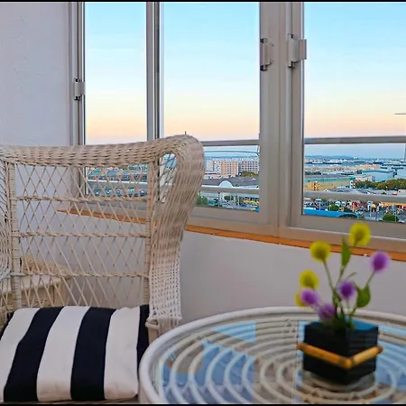 Apartamento Delfines Apartman Cádiz